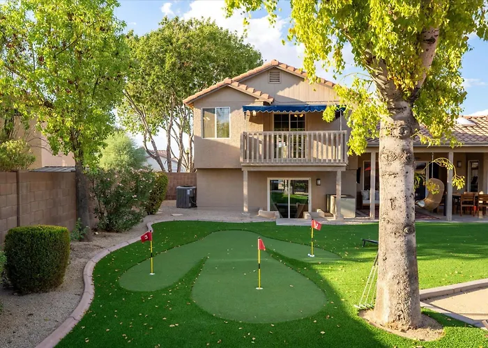 Sport Court Pool Hot Tub Pool Table Fire Pit Games * Glendale